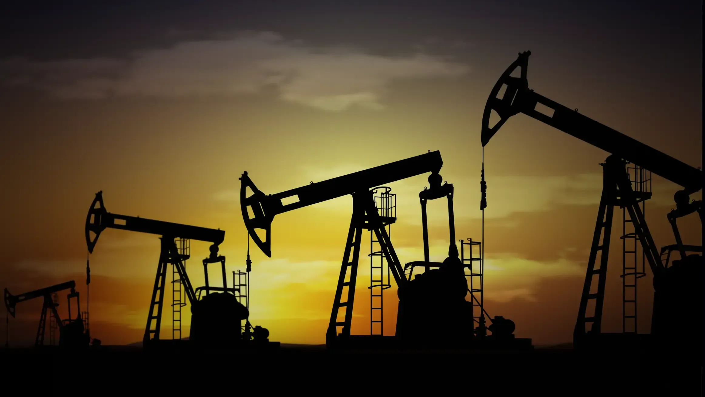 Oil Prices Surge as Middle East Conflict Escalates