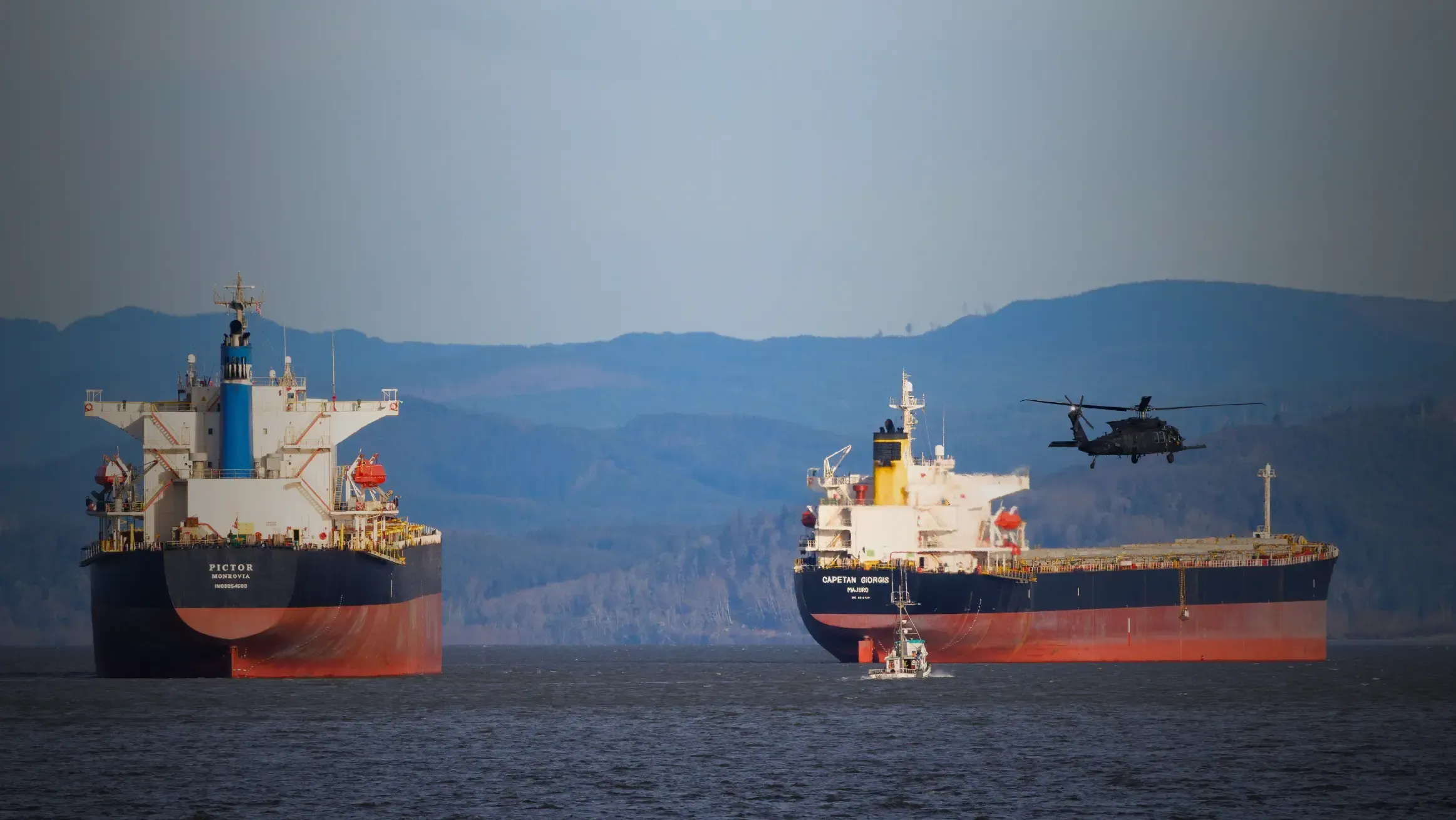 Oil Prices Climb Amid Iran Tensions and Hormuz Disruptions